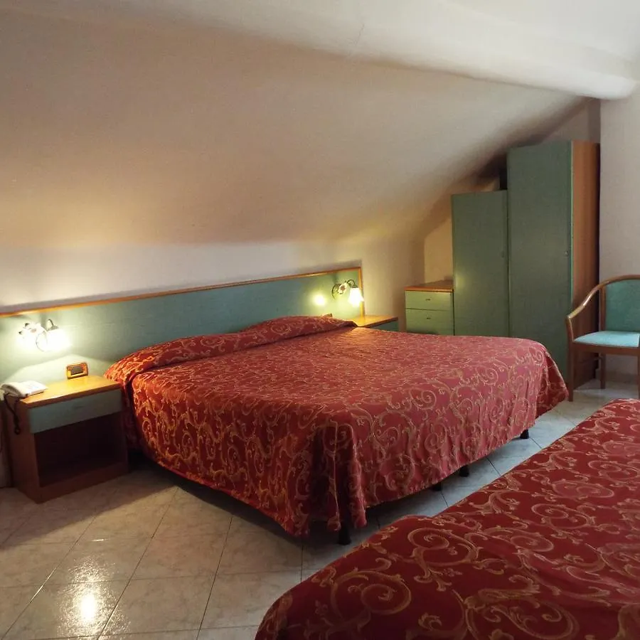 **  Hotel Ideale Varazze Italien